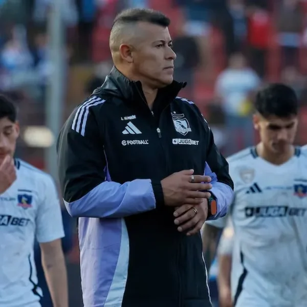 Crisis Colo Colo: Almirón y la Derrota ante Católica