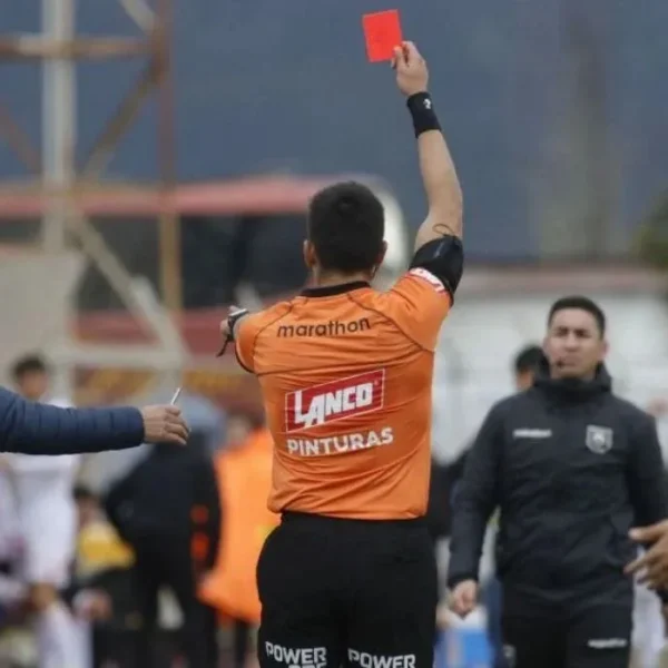 Castigo Juan Pablo Miño: Sanción de 20 Partidos Impacta