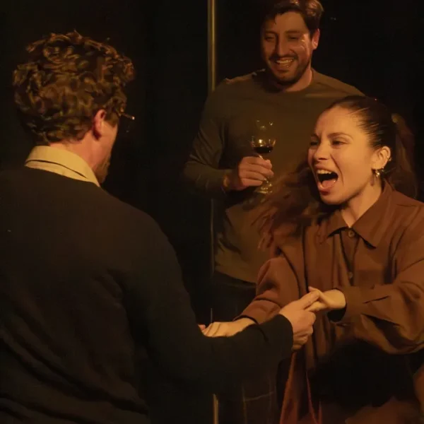 La Noche de los Mirlos: Estreno Teatral en Valparaíso