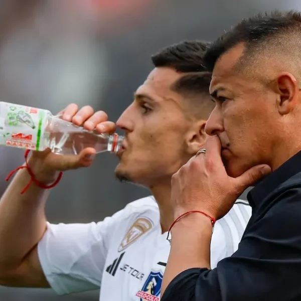 Salida de Almirón: Nueva Era en Colo Colo Comienza