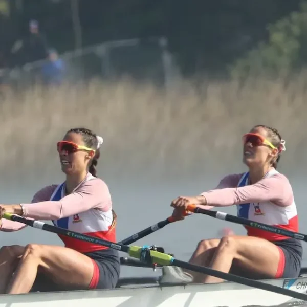 Mellizas Abraham: Éxito en las Semifinales del Mundial de Remo