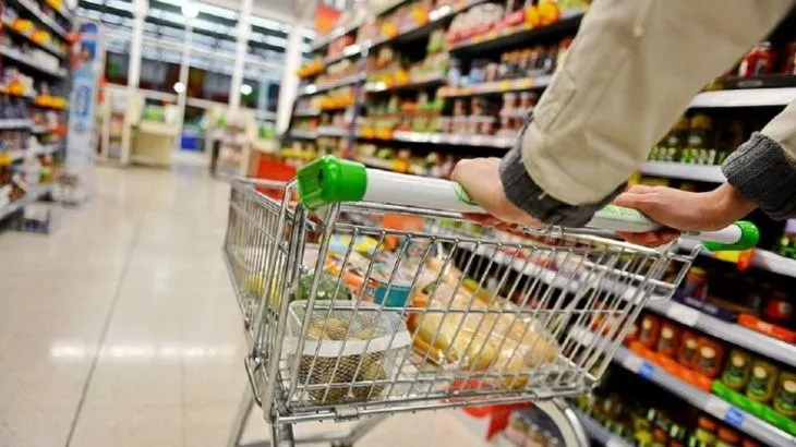 Servicio al cliente impulsado por IA: claves para competir