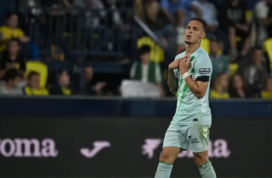 Empate del Betis ante Villarreal en Homenaje a Pellegrini
