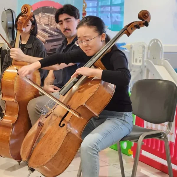 Violonchelo: Un concierto transformador en el hospital