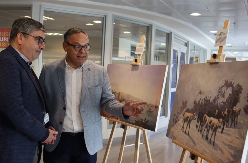 Exposición de arte en hospital: descubre cómo transforma la salud