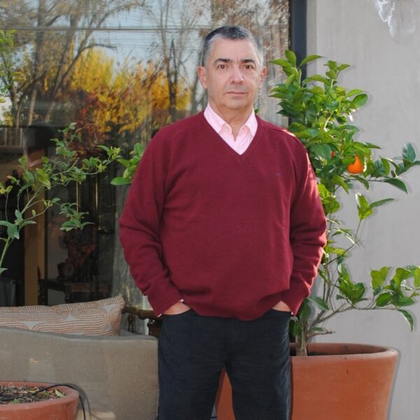 La Rebelión de las Masas: Un Conversatorio que Trasciende el Tiempo