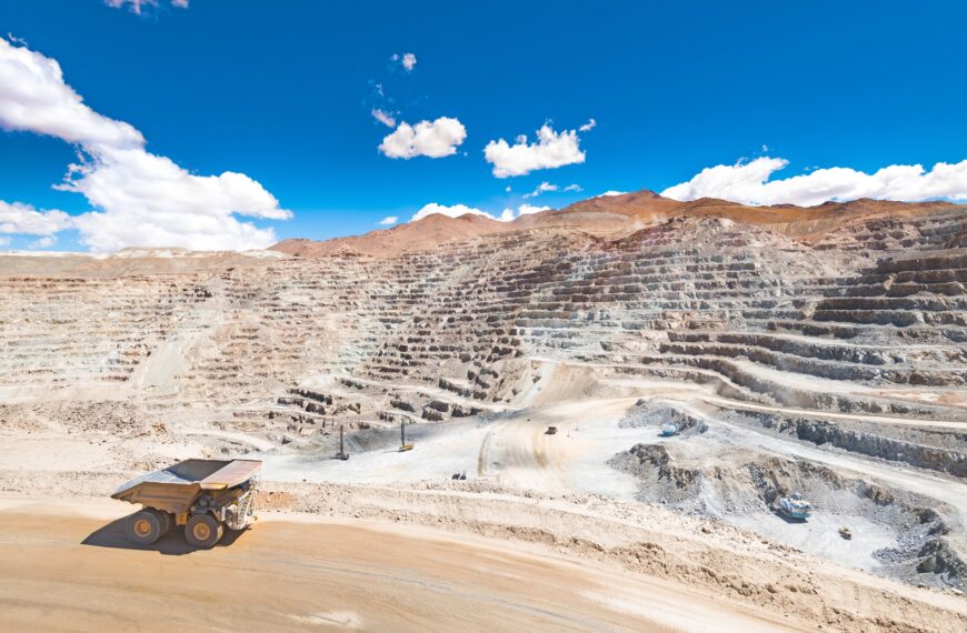 Generación Solar Portátil: Solución Innovadora para Faenas Remotas