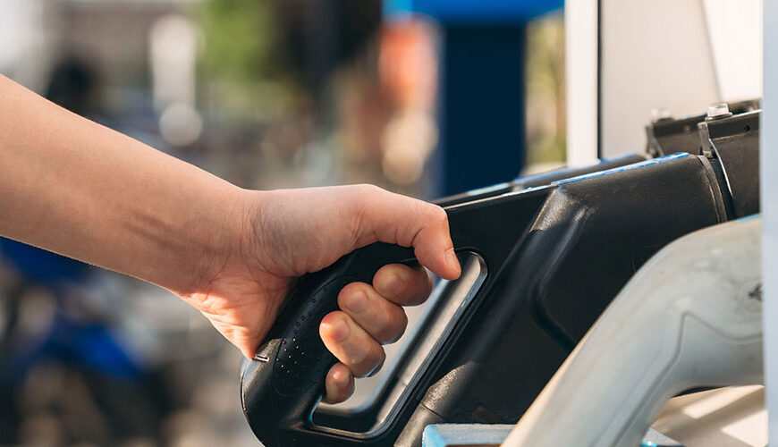 Apoyo a transportistas: Cómo el Gobierno ayuda ante el aumento de combustibles