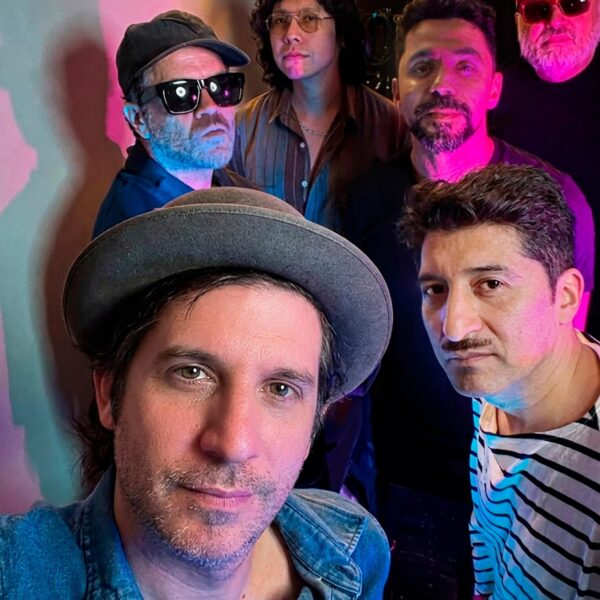 Los Gatos Fantasmas: Una experiencia musical única en Santiago