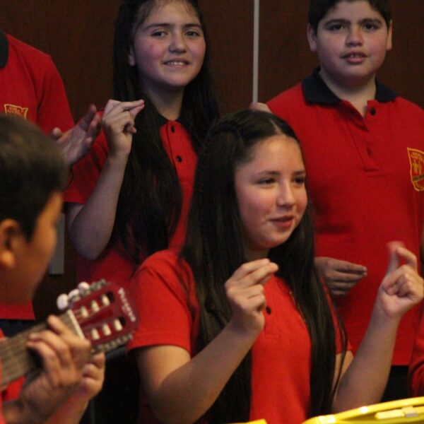 Educación Artística: el Impacto de Acciona 2026 en Escuelas