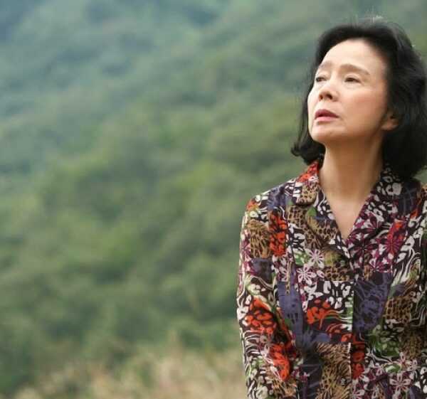 Poetry Lee Chang-dong: La película que regresa al cine gratis