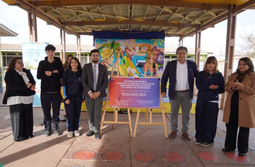 Fondo de Fomento al Arte en la Educación: Transformando Vidas Creativas