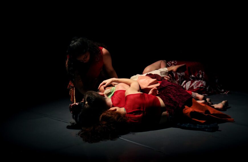 Las madres danza: Experiencias de maternidad en el escenario