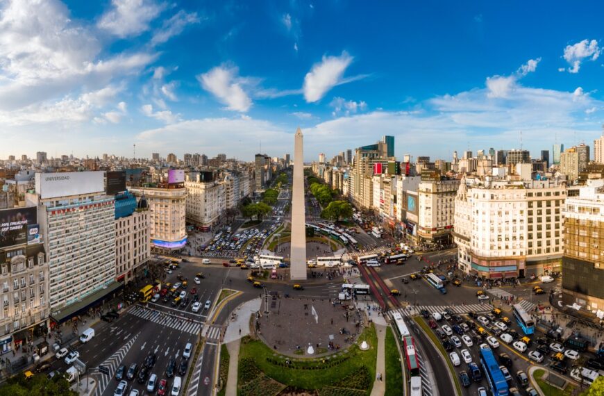 Destinos Internacionales Favoritos de Chilenos: ¿Buenos Aires o Lima?